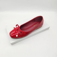 Nouveau design de chaussures plates décontractées pour femmes, mocassins en Pu brillants à bout carré, chaussures simples pour l'extérieur, chaussures de poupée confortables pour femmes et dames