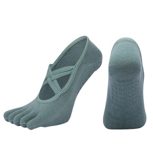 Calcetines Profesionales para Instructor de Yoga, Estilo Cinco Dedos, Puño Corto, Correa Cruzada y Suela Antideslizante para Inversiones y Flow - Product Image 1