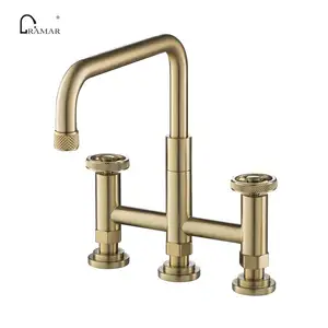 New Design Diamond Textured Brass Bridge Tap para Kitchen Sink em ouro escovado