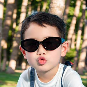 Nouvelles lunettes de soleil pour enfants unisexes, verres polarisés UV400 TAC, monture TPEE, monture intégrale, mode, pour activités de plein air, pour enfants - Product Image 2