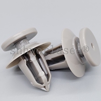 100 pièces/sac Clip en plastique pour GM 11610605