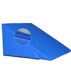 Coussin triangulaire de soutien pour les jambes, équipement de rééducation, coussin de dossier en éponge - Product Image 1