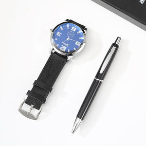Set Regalo <span class=keywords><strong>Uomo</strong></span> Moderno con Orologio al Quarzo e Penna in Metallo, Personalizzabile, Fatto a Mano, Ideale per il Ritorno a Scuola - Product Image 5