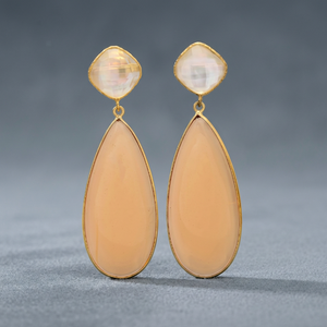 Boucles d'oreilles pendantes en argent sterling faites à la main avec perle double et calcédoine pêche, boucles d'oreilles tendance style bohème - Product Image 3