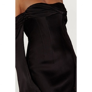 Nuevo Vestido Maxi Personalizable de Alta Calidad y Económico con Hombros Descubiertos y Cuello Tipo Capucha - Negro 2024 - Product Image 4
