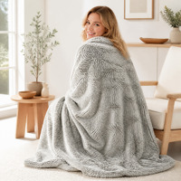 Couverture de luxe grise en fausse fourrure de lapin à chevrons, double couche, super douce et chaude, plaid 3D jacquard en peluche pour lit d'hiver