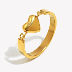 Bague ouverte en forme de cœur en acier inoxydable plaqué or 18 carats, minimaliste, résistante à l'eau et au ternissement, bijoux quotidiens pour femmes - Product Image 1