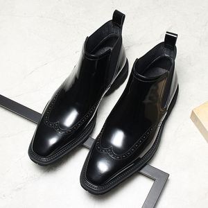 รองเท้าบุรุษสไตล์อังกฤษแบบ Brogue ล่าสุด หัวมน พื้นหนา น้ำหนักเบา กันลื่น เหมาะสำหรับใส่ทำงานหรือลำลองในฤดูใบไม้ร่วง - Product Image 3