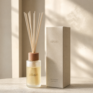 Diffuseur de parfum Aikun en verre givré de grande capacité (1200 ml) avec bouchon imitation bois, bâtonnets longs et boîte cadeau protectrice - Product Image 1