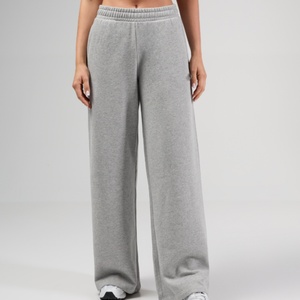 Pantalones Deportivos de Alta Calidad para Mujer, Impresión de Logotipo Personalizado, Color Sólido, Transpirables, de Felpa de Algodón, Corte Holgado, Pierna Ancha - Product Image 2