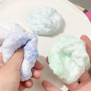 Jouets anti-stress créatifs ASMR en TPR souple et croustillant de 6 cm, six couleurs, vente en gros, pour enfants et adultes - Product Image 3