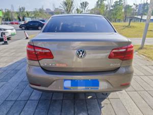 Volkswagen Bora 2014 1.6L Automatik Comfort Edition Erschwingliche Benzin-Limousine Linkslenker Helle Innenausstattung - Product Image 4