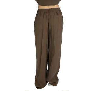 Pantalon pour femme Take Two DKE8636, couleur camel, coupe large, taille haute, décontracté - Product Image 3