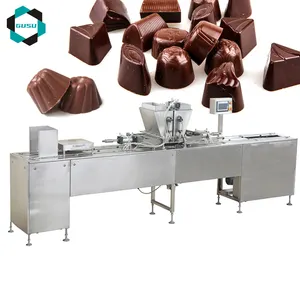 चॉकलेट विनिर्माण उपकरण चॉकलेट बनाने की मशीन चॉकलेट जमा करने वाली उत्पादन लाइन