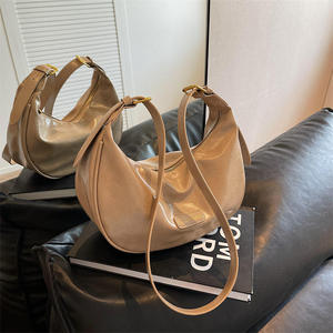 Bolsos de Moda Vintage 2026, Bolsos de Mano Ligeros con Diseño de Luna Creciente para Mujer - Product Image 2