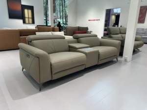 Herstellermoderner Echtleder 2-Sitzer Kino-Sessel mit Elektrischer Verstellung, Stauraum und Getränkehalter für Heimkino - Product Image 3