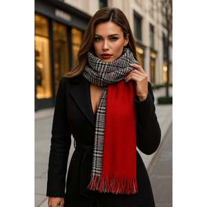 ผ้าพันคอไหมแคชเมียร์ลายสก็อตสีดำยาว แฟชั่นฤดูหนาว พิมพ์ลายโลโก้ตามสั่ง ทันสมัยและอบอุ่น รุ่น Sal1212 - Product Image 2
