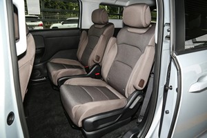 Wuling Starlight730 PHEV 2025, Monovolumen de Lujo, 1.5T, Autonomía Eléctrica de 125 km, 7 Plazas, Ciclo Atkinson, Conducción Izquierda, Batería de 50-70 kWh, Stock Global - Product Image 3