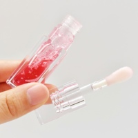 Fournisseur d'usine, tube à lèvres transparent en PET de 8 ml, tubes à gloss à lèvres vides personnalisés avec un grand pinceau, emballage de baume à lèvres