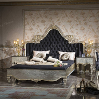 Ensemble de chambre à coucher royal turc en bois sculpté doré, lit noir, armoire, coiffeuse, chaise pour une décoration intérieure élégante