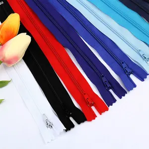 DAWEI Nylon longue chaîne fermeture éclair bande 3 # couleur oreiller fermeture éclair accessoires de couture pas cher Nylon fermeture éclair à vendre