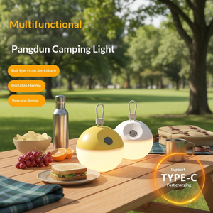 Lanterne de camping extérieure LED rechargeable USB-C, design en silicone portable, longue autonomie, lumière blanche et jaune, ambiance lumineuse pour tente - Product Image 1