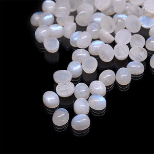 <span class=keywords><strong>Pierre</strong></span> naturelle <span class=keywords><strong>de</strong></span> haute qualité en gros pierres précieuses en vrac personnalisation manuelle bijoux coupés Cabochon ovale lisse <span class=keywords><strong>pierre</strong></span> <span class=keywords><strong>de</strong></span> <span class=keywords><strong>lune</strong></span> arc-en-ciel - Product Image 1