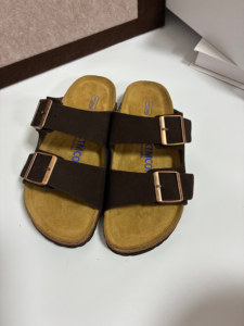 <span class=keywords><strong>Sandalias</strong></span> <span class=keywords><strong>Planas</strong></span> de Diseñador con Doble Botón Ajustable, las Más Vendidas - Chanclas de Playa Modernas Aptas para Hombres y Mujeres - Product Image 1
