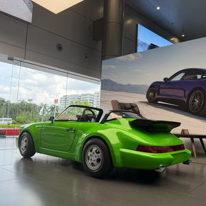 Vehículo Eléctrico de Alta Velocidad con Música, Dos Asientos de Cuero, Luces LED, Juguete Eléctrico para Montar - Product Image 5