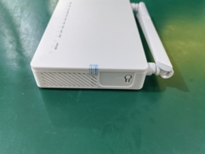 Gpon Low Price Single-band Ethernet <b>Switch</b> with Fiber Optical 1GE 3FE Tel <b>USB</b> 2.4G 300Mbps WiFi ONU/Router - Product Image 2