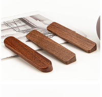Service de découpe laser du bois de cèdre, artisanat en bois de noyer noir OEM, usinage CNC, cadeau d'affaires artisanal en bois