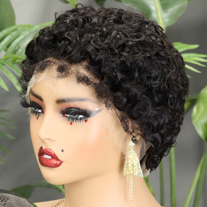 Perruques en <span class=keywords><strong>cheveux</strong></span> humains naturels 100% avec <span class=keywords><strong>coupe</strong></span> pixie bouclée 13x4 HD Lace Front pour femmes noires, perruques Jamila sans colle, noir naturel - Product Image 4