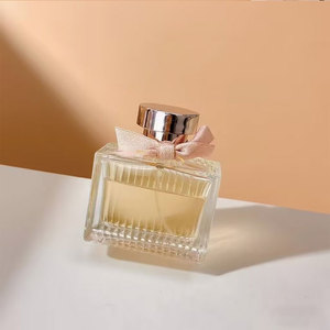 Vaporisateur de <span class=keywords><strong>parfum</strong></span> personnalisé floral de longue durée pour les femmes 50ml Eau de <span class=keywords><strong>parfum</strong></span> florale en vaporisateur - Product Image 4