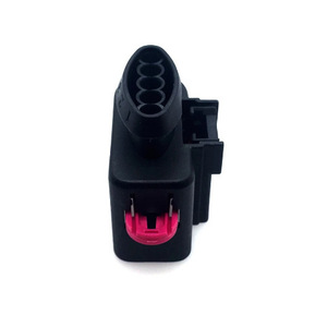 Conector del Sensor de Flujo de Aire 6N0973705 de 4 Posiciones, Plástico Negro para Autos Volkswagen Passat, Golf y Jetta - Product Image 2