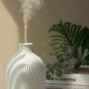 Ellestfun New Design Best Sell Artistic Warm Lamp Household Anti-corrosion PP Diffuser Oil Humidifier