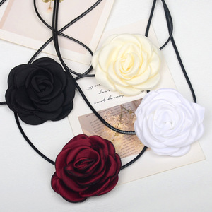 Collar y Pulsera de Flores de Rosa Estilo Pasión Pura Transfronteriza Francesa, Collar de Lujo Ligero Personalizado de Alta Gama - Product Image 2
