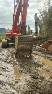 รถขุดตีนตะขาบ Doosan DX300 30 ตัน มือสองคุณภาพสูง ผลิตในเกาหลี ประสิทธิภาพสูง ได้รับการรับรองมาตรฐาน CE พร้อมเครื่องยนต์ Doosan และหัวเจาะ - Product Image 6