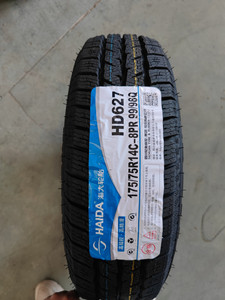 Pneu radial pour hiver HAID HD627 225/70R15C 8PR avec certificat DOT, renforcé 8PR, résistant à l'usure, pour livraison en hiver - Product Image 4