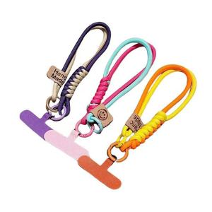 Dragonne universelle courte pour téléphone, accessoire portable, résistante aux chutes, polyvalente, pour extérieur, avec blocs de couleur, pour bouteille d'eau - Product Image 3