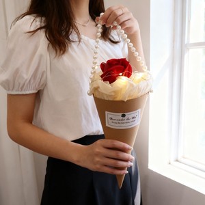 Ramo de Jabón en Forma de Cono de Helado con Perlas Románticas, Cono de Rosas Rojas, Regalo para el Día de San Valentín, Día de la Madre, Cumpleaños, Aniversario - Product Image 2