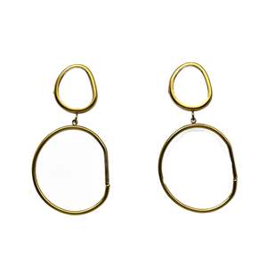 Boucles d'oreilles pendantes tendance en acier inoxydable 316L avec placage or PVD, durables et résistantes - Product Image 1