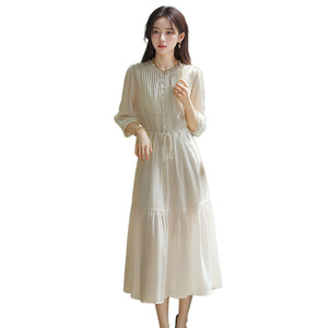 Nouvelle robe à manches trois-quarts à col <span class=keywords><strong>rond</strong></span> avec une taille cintrée pour un look plus mince. C'est une robe mi-longue - Product Image 1