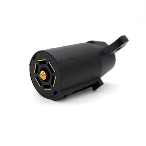 Bouchon <span class=keywords><strong>de</strong></span> lame <span class=keywords><strong>de</strong></span> <span class=keywords><strong>remorque</strong></span> à <span class=keywords><strong>7</strong></span> <span class=keywords><strong>broches</strong></span> <span class=keywords><strong>de</strong></span> style américain SAE J2863 Connecteur mâle rond pour RV Truck Tow Car RV - Product Image 1