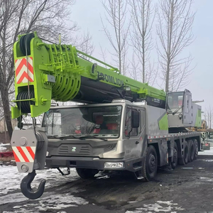 Grúa Zoomlion ZTC2200 220T Usada de Alta Calidad, Cumple con la Normativa EPA, Confiable para Trabajos de Infraestructura - Product Image 1