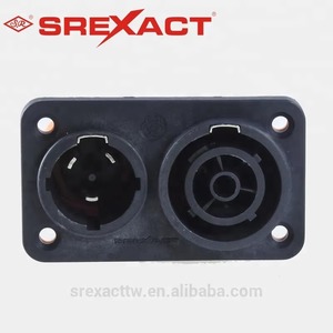 Connecteurs d'alimentation mâles et femelles 16A étanches IP65 de haute qualité pour des connexions sécurisées - Product Image 2