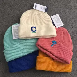 Alta qualidade personalizado bordado inverno chapéus estilo nova york beanie chapéus moda inverno chapéu com logotipo