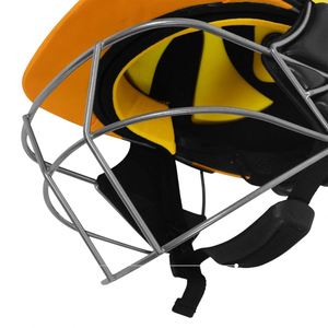 Casque de cricket de qualité supérieure en acier titane avec logo et couleur personnalisés - Product Image 3