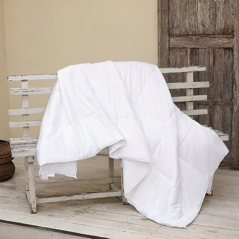 OEKO-TEX Certified Bamboo Quilt | Skin-Friendly, Anti-Bacterial | Hotel & Resort Bedding Supply