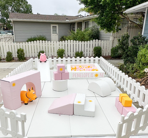 Globalltoy Kids Playground Interior y exterior Todo blanco Rosa claro y azul Equipo de juego suave Comercial con casa de rebote - Product Image 3