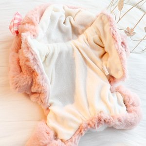 Abrigo de felpa rosa para perro con orejas de conejo y lazo, ropa de invierno y otoño para perros pequeños - Product Image 4